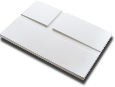 Handmuster virtuell VKO407 Handmuster einer weißen virtuell® 3D-Relief-Platte VKO 407 mit versetzten rechteckigen Reliefs